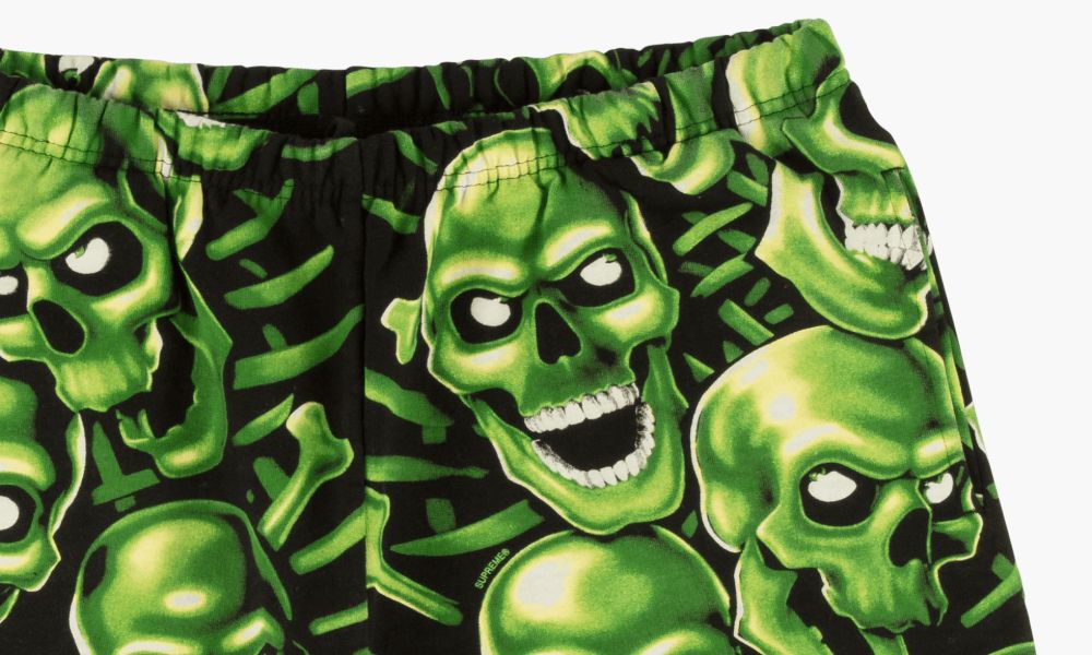 Skull Pile Sweatshort \