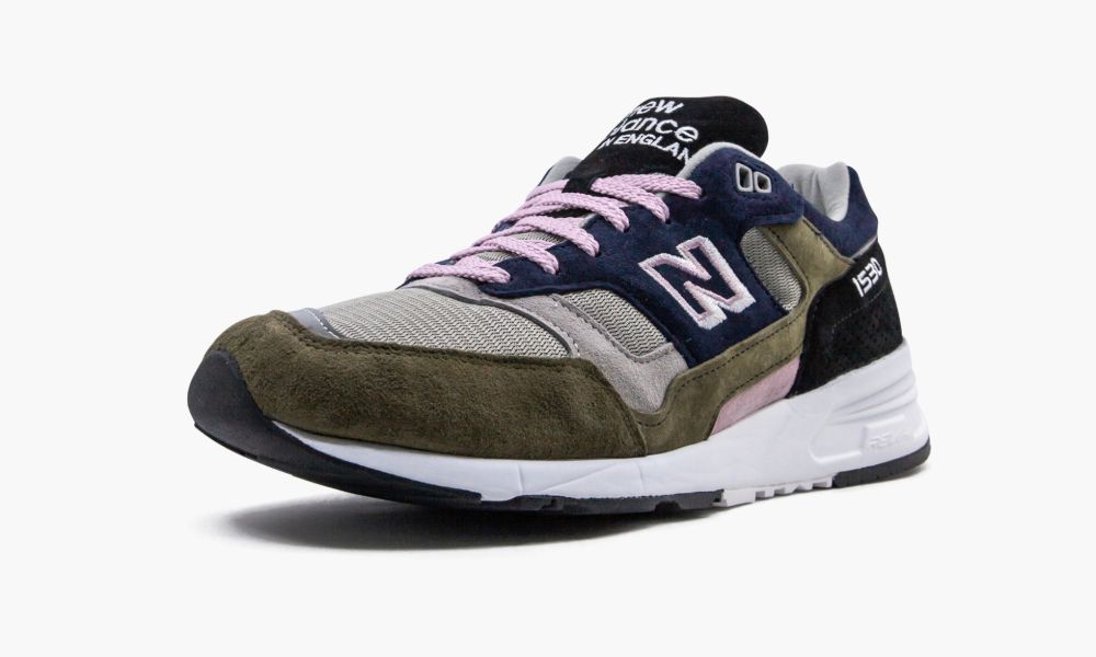 1530 Soft Haze - Stadium Goods