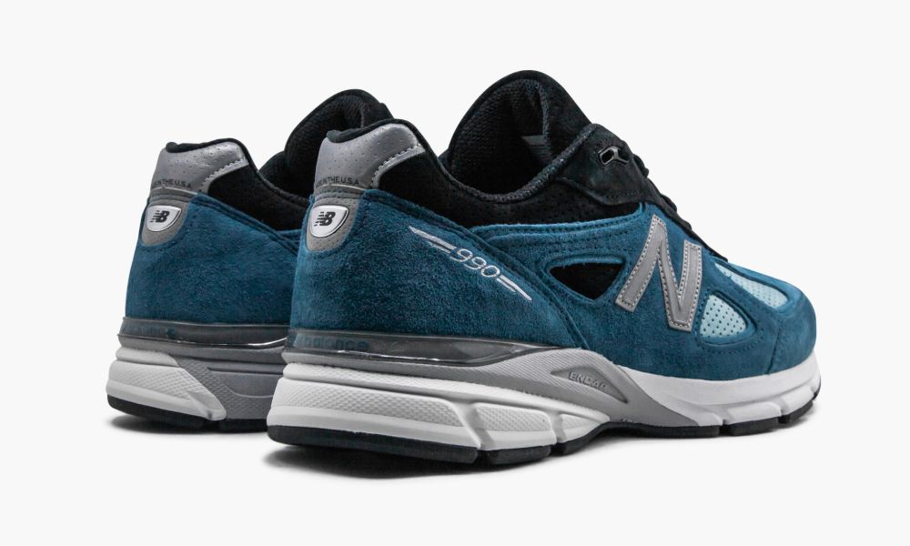990V4 \