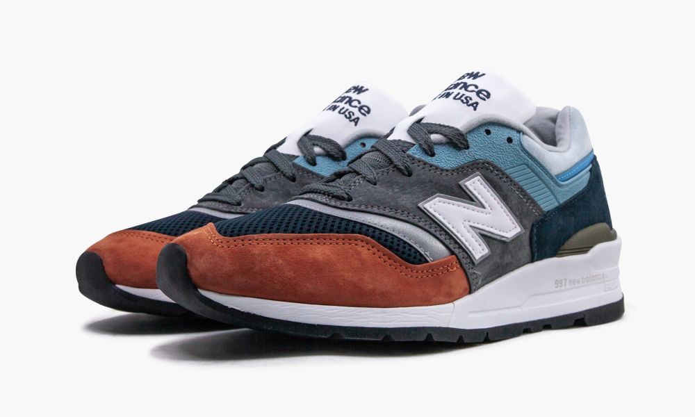 997 \