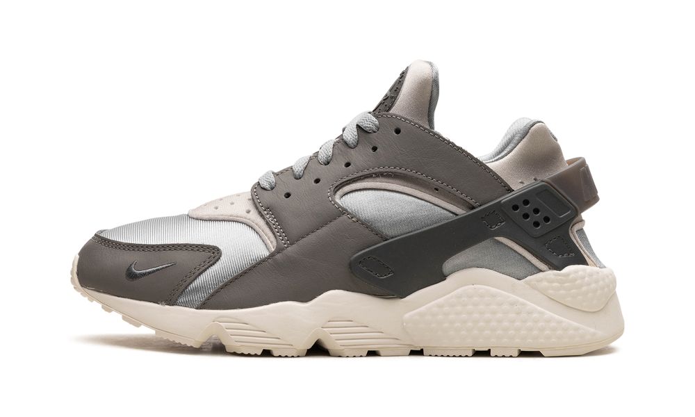nike huarache light gris